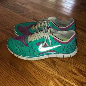 Nike Free Run 4.0 teal and purple